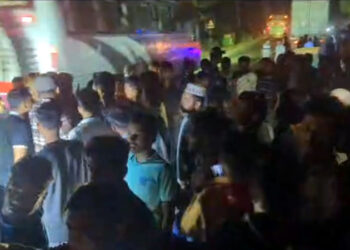 ফেনীতে কাভার্ডভ্যান-পিকআপ সংঘর্ষ, নিহত ৫